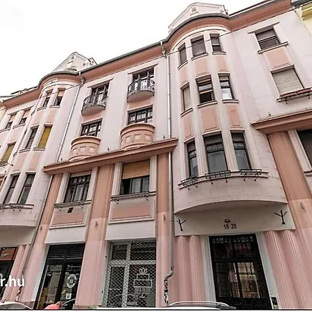 Marton's Dessewffy 4* Budapest